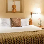 Hotel Palomas Santa Fe