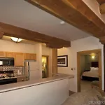 Hotel Palomas Santa Fe
