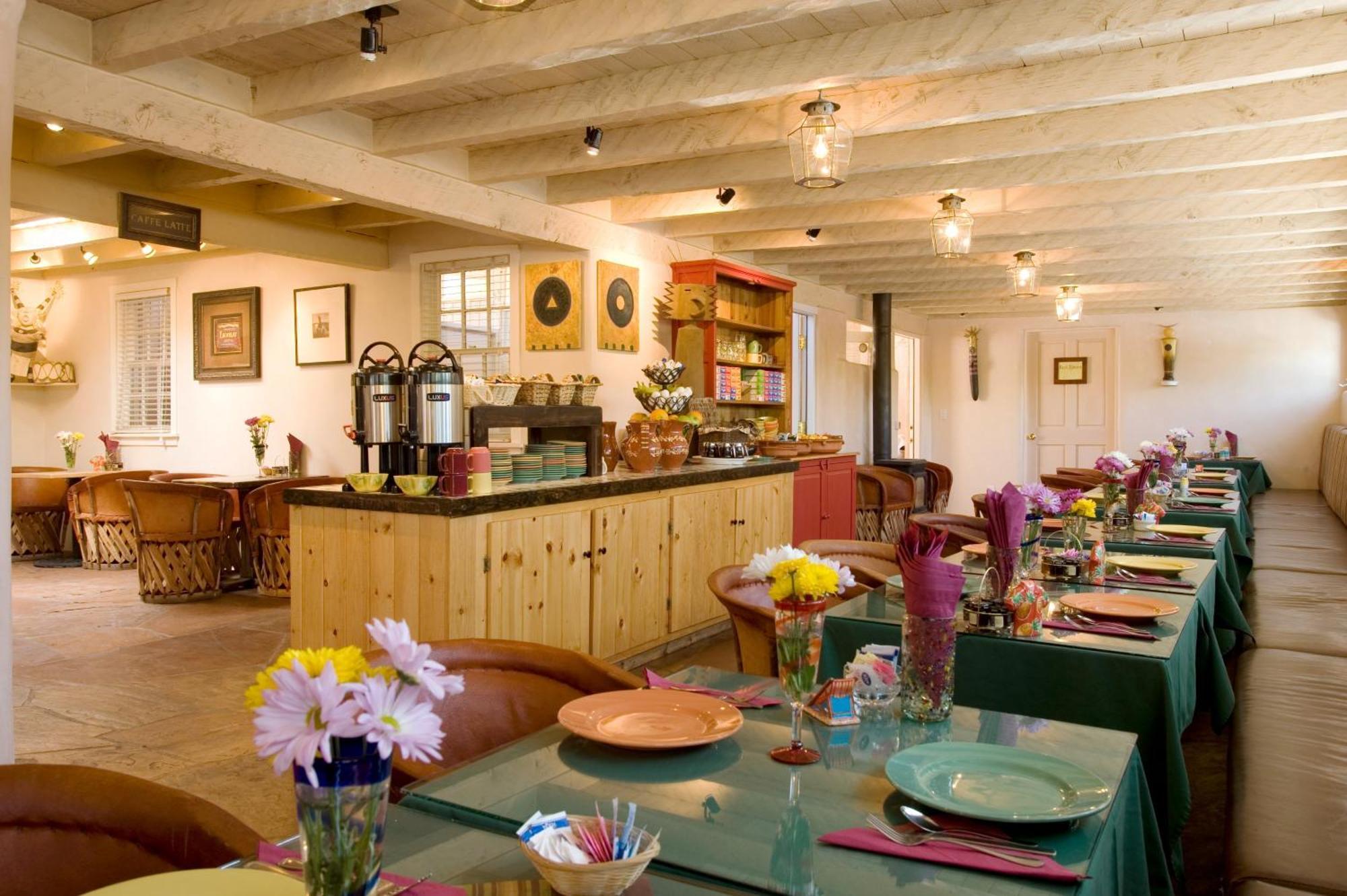 Hotel Palomas Santa Fe